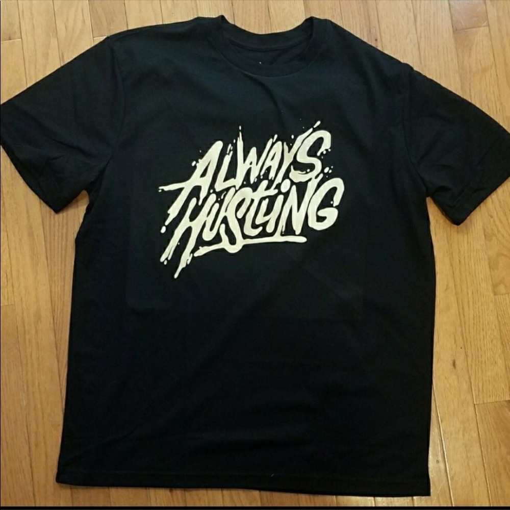 Keep Hustling T Shirt(Unisex)